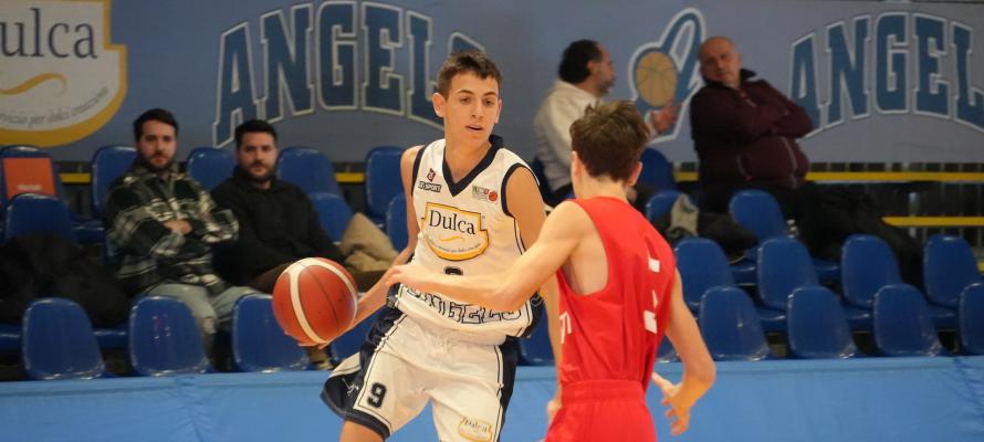 rinascitabasketrimini it giovanili-deccellenza-lunder-17-fa-uno-su-due-e-conquista-il-primo-posto-n4305 002